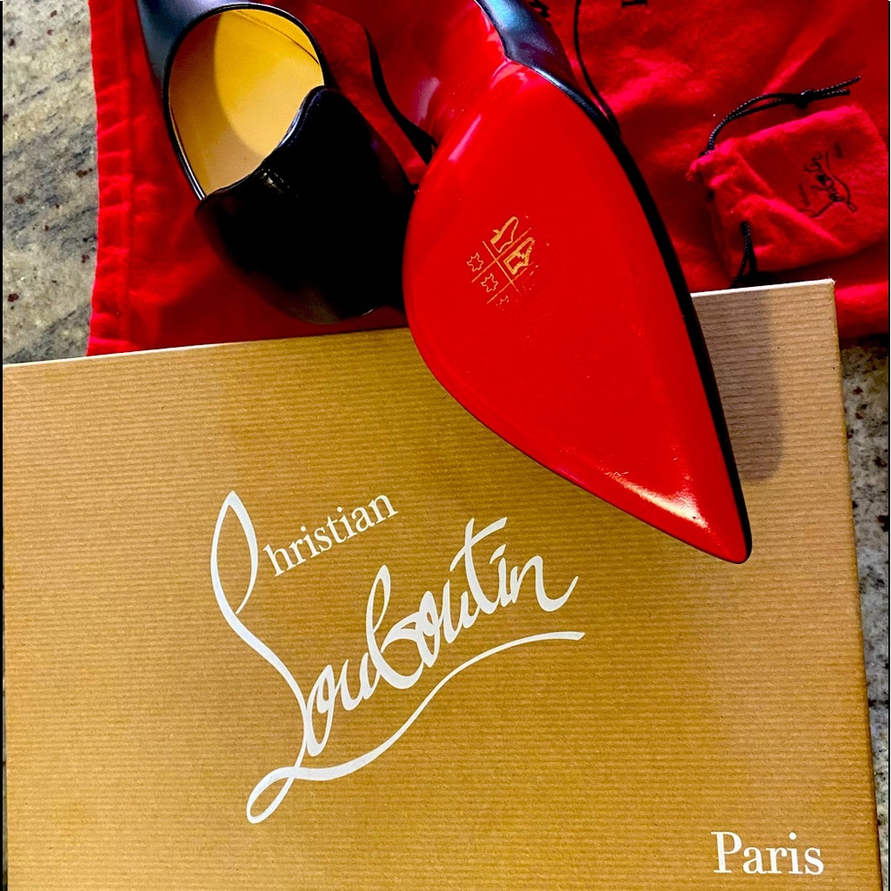 Christian Louboutin😍